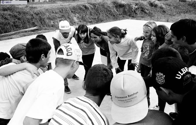 A ring of children in physical education classes in the Nova  ...