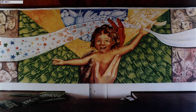 Murais comemorando o Congresso Nacional do MST